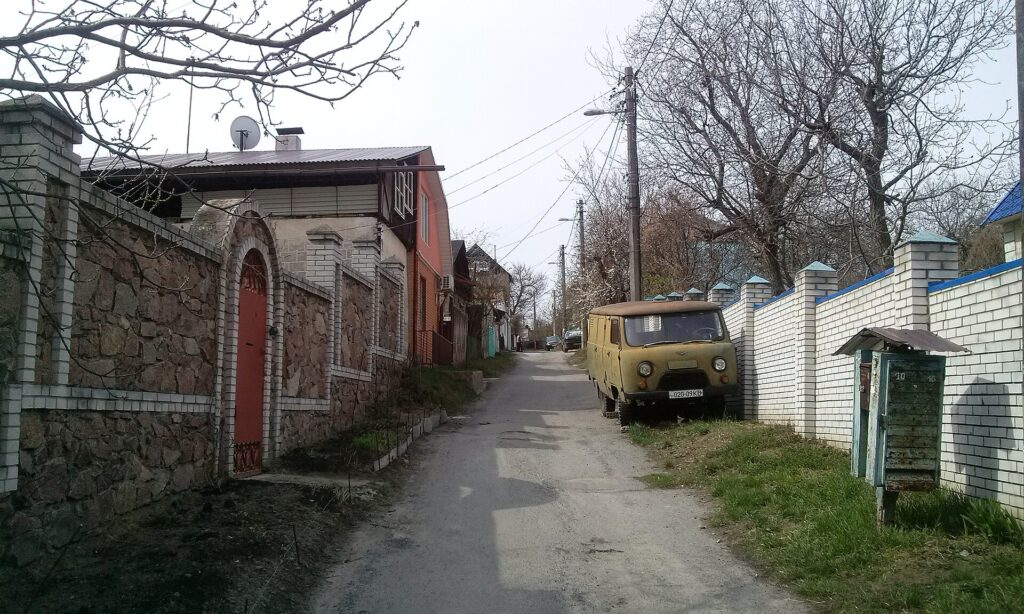 File:Вулиця Римського-Корсакова Київ 2017 01.JPG