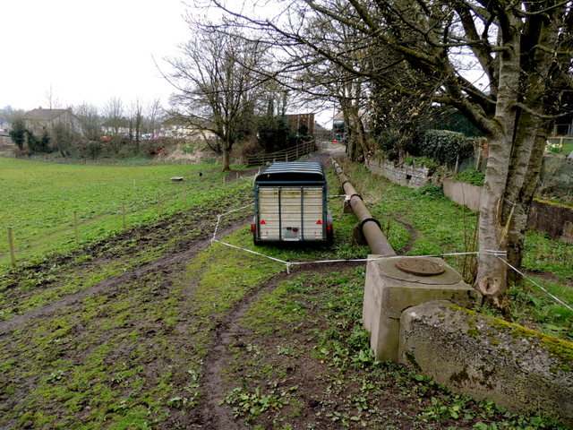 File:Cast iron sewer pipe, Aughnacloy - geograph.org.uk - 5735801.jpg